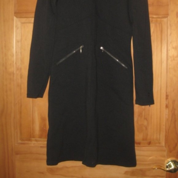 Athelta Black Long Sleeve Dress with Two Front Zip Pockets - Picture 2 of 4